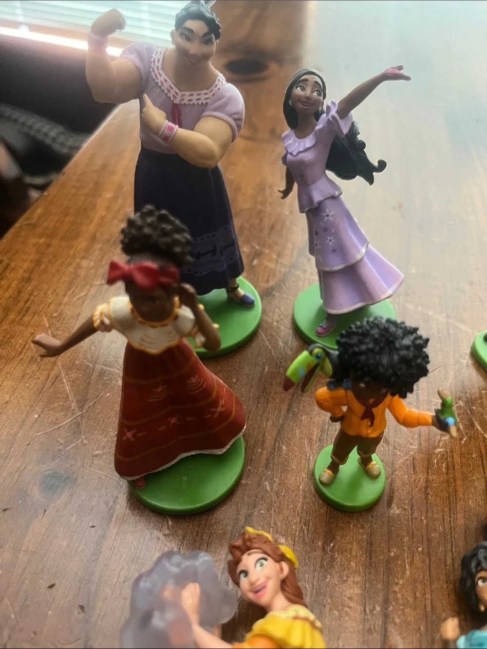 Encanto Character Collectible Figurine Set - used full set of 9